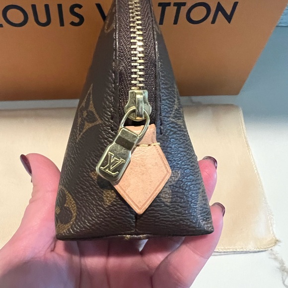 Louis Vuitton Brown and Gold Monogram Cosmetic Pouch - Picture 3 of 7